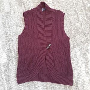 Chaps Cable Knit Sweater Vest Horn Toggle Closure